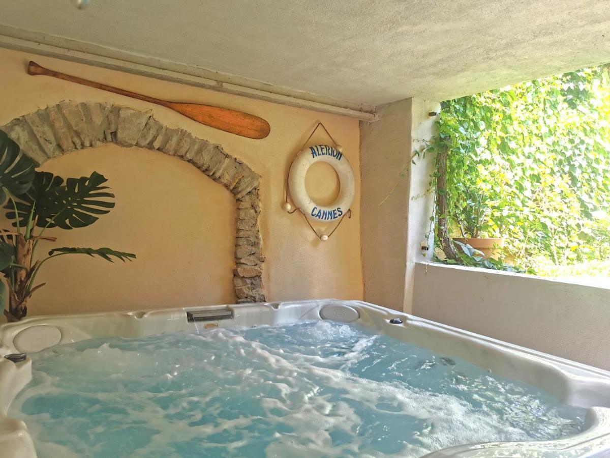 קרקסון Le Cellier De Beaulieu, Au Pied De La Cite, Maison De Vacances Avec Climatisation Et Jacuzzi מראה חיצוני תמונה